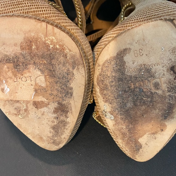 Authentic Christian Dior stilettos size 8.5 US. Lightly worn, high quality - Picture 9 of 12